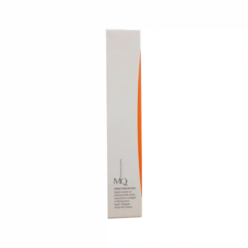 کرم ضد آفتاب فاقد چربی SPF50 ام کیو بی رنگ 3